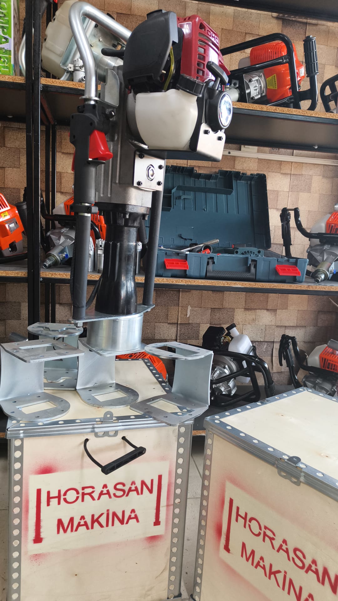 Honda Kazık Çakma Makinası